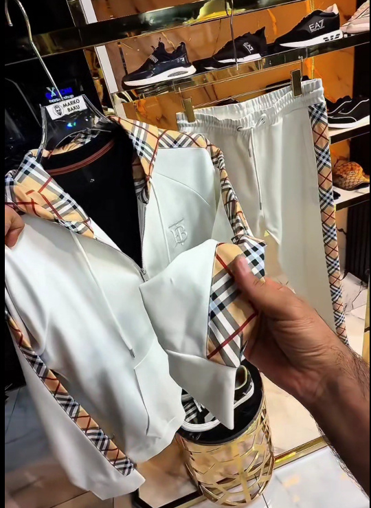 Elevate Your Style with the Premium White Men’s Track Suit 🤍🔥