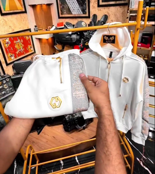 Elevate Your Style with the Premium White Men’s Track Suit 🤍🔥