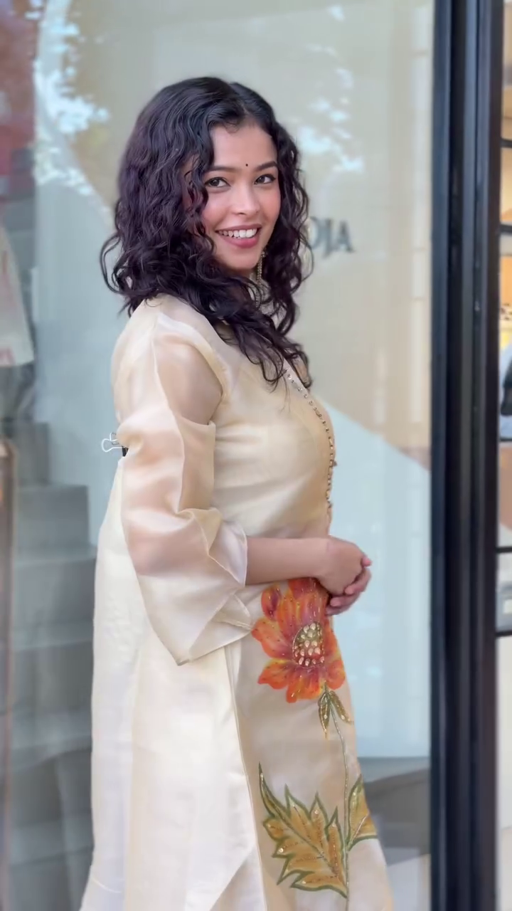 Champagne Shimmer Hand-Painted Floral Kurta & Palazzo Set — Artful Elegance with a Festive Glow