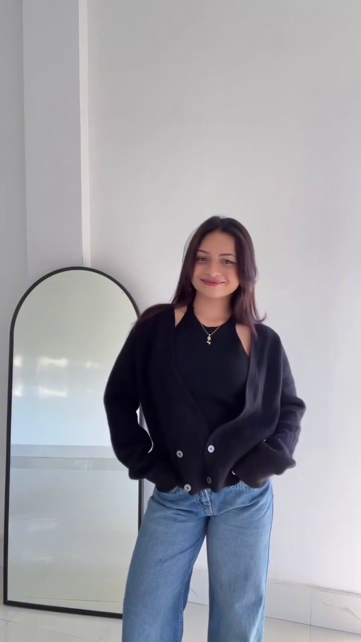 Colour Block Knit Cardigan — Modern Layers with Bold Contrast