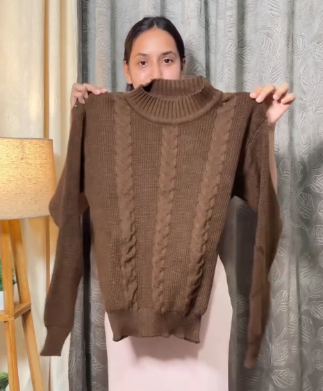 Women’s Chunky Knit Striped Sweater — Cozy Oversized Pullover for All Seasons