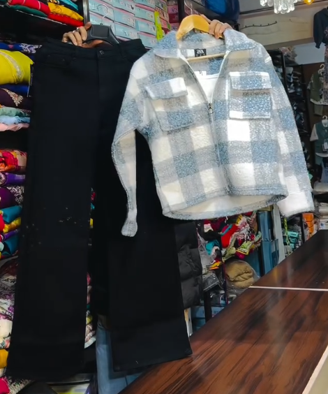 Plaid Zip-Up Shacket & Black Wide-Leg Trousers — Chic Casual Meets Effortless Comfort