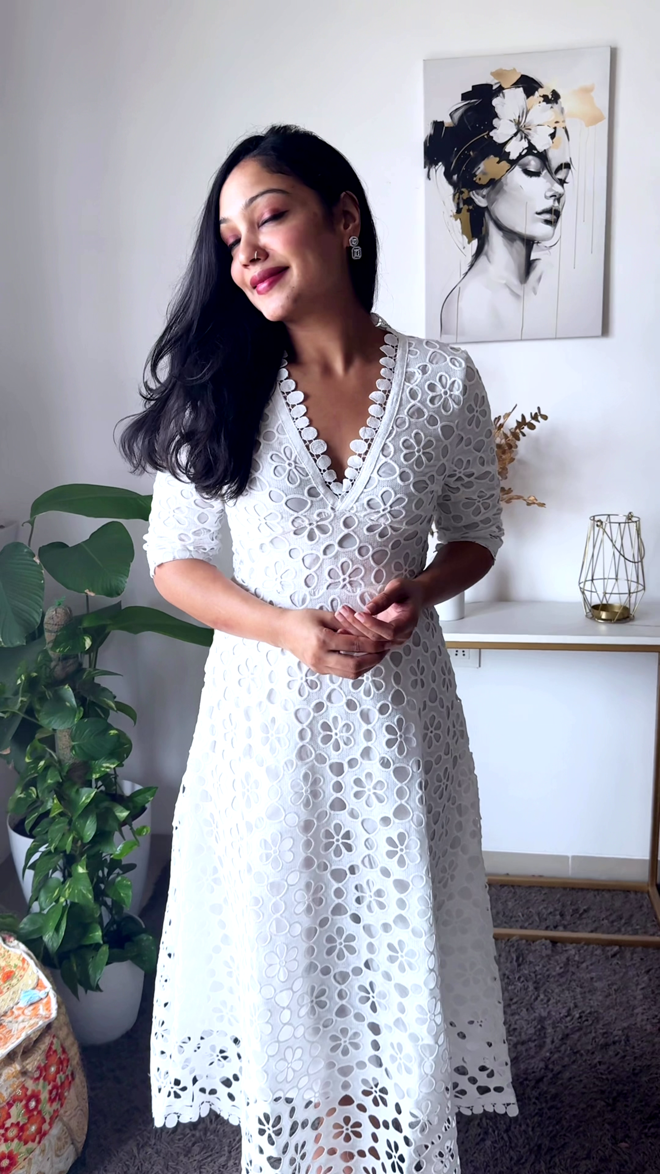 Elegant White Floral Lace Midi Dress – Timeless Style for Every Occasion