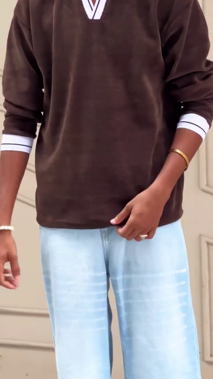 Clean Casual Confidence: Modern Minimal Men’s Look 🤎👖🕶️