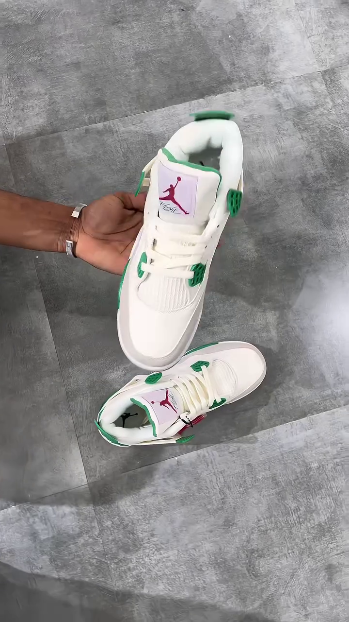 🍃 Nike SB x Air Jordan 4 Retro 'Pine Green' – Classic Style Meets Street Performance 👟