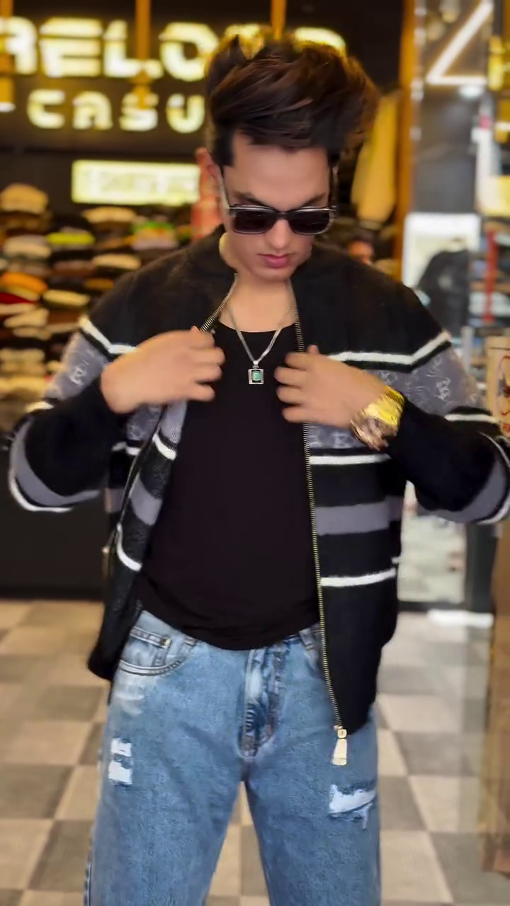 Woolen Zipper Jacket – Cozy, Stylish, and Warm for Every Occasion