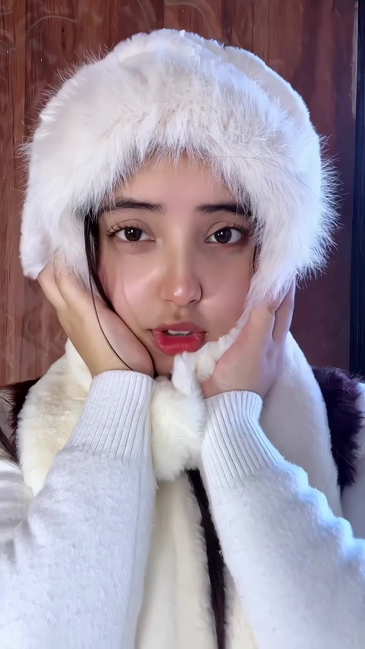 White Faux Fur Bunny Ears Hat and Scarf Set – Cozy, Cute, and Playfully Chic