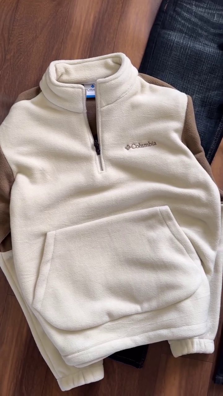 ❄️ Cozy Meets Casual: Columbia Men’s Steens Mountain Fleece & Light Wash Denim Combo 👖🧥