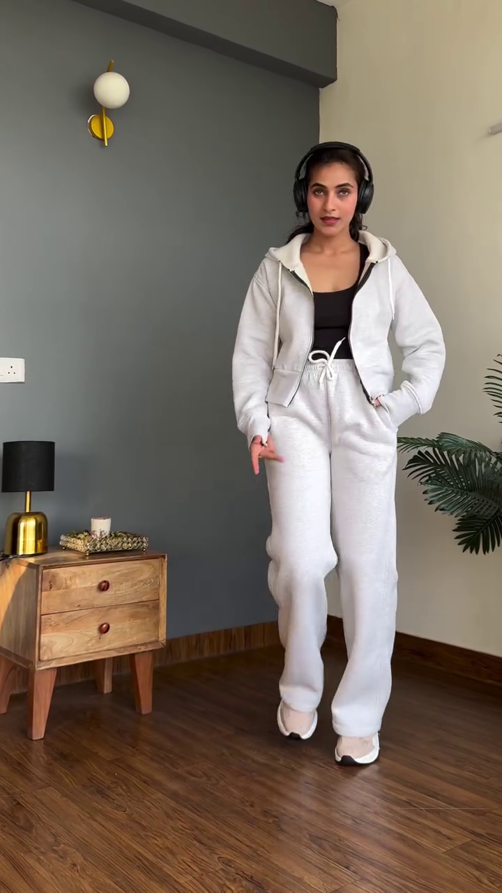 Women’s Black Solid Hooded Jacket with Track Pants – Sporty, Comfortable, and Effortlessly Stylish