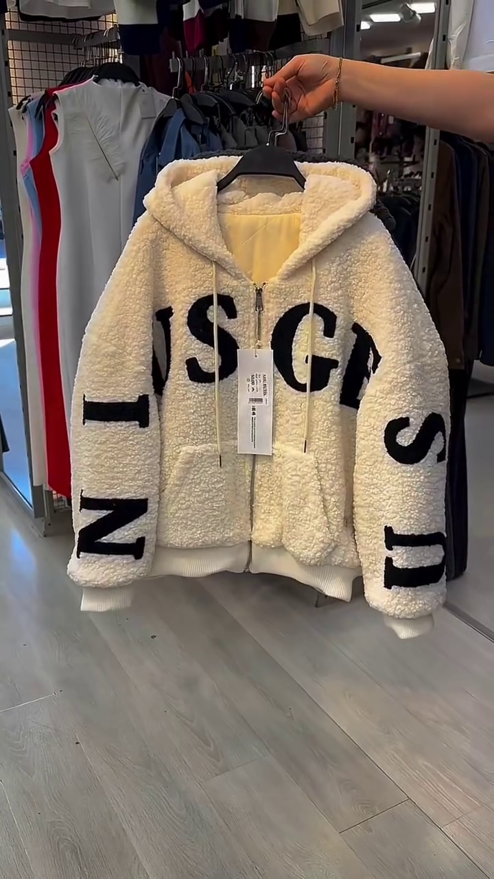 🧸 Cozy Up in Style: Brown Deep Pile Fleece Hoodie for Ultimate Comfort ❄️🧥