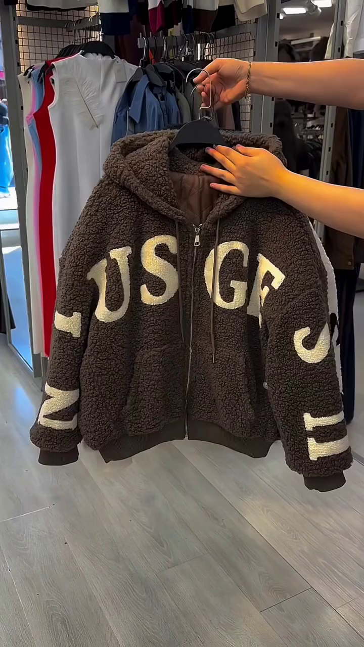 🧸 Cozy Up in Style: Brown Deep Pile Fleece Hoodie for Ultimate Comfort ❄️🧥