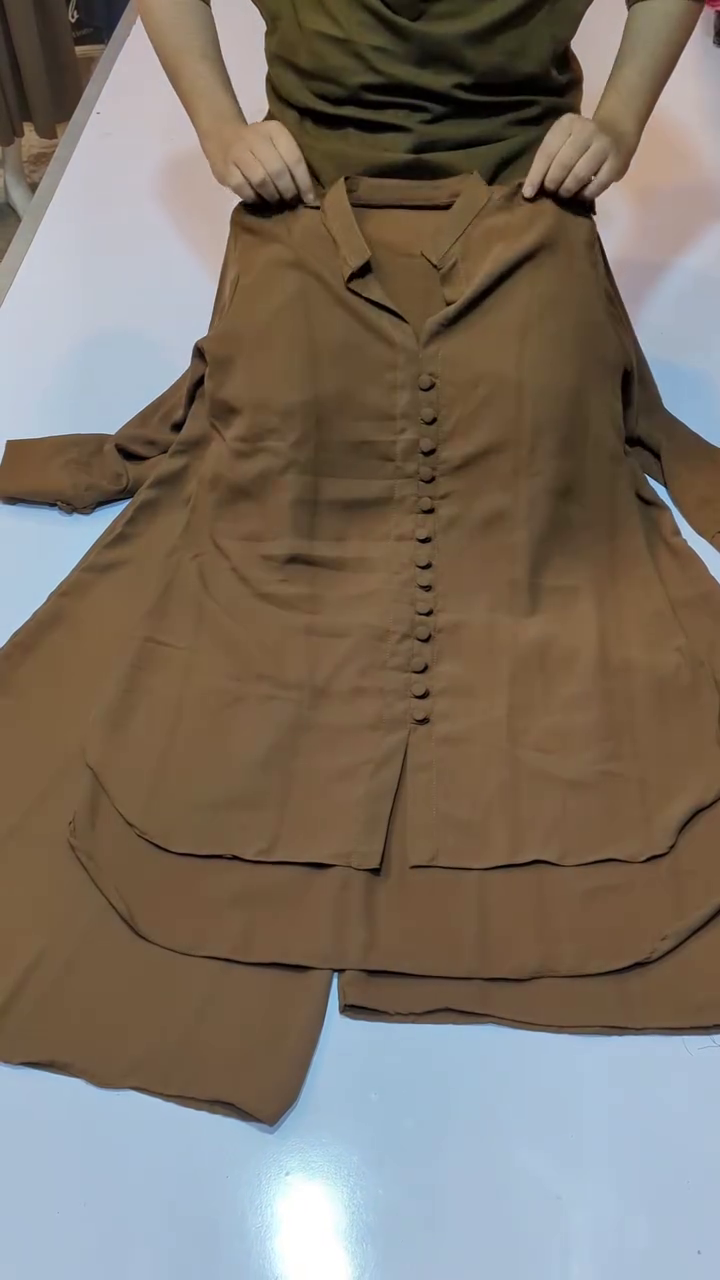 Effortless Elegance: Women’s Brown Co-Ord Set with Long Tunic & Wide-Leg Trousers