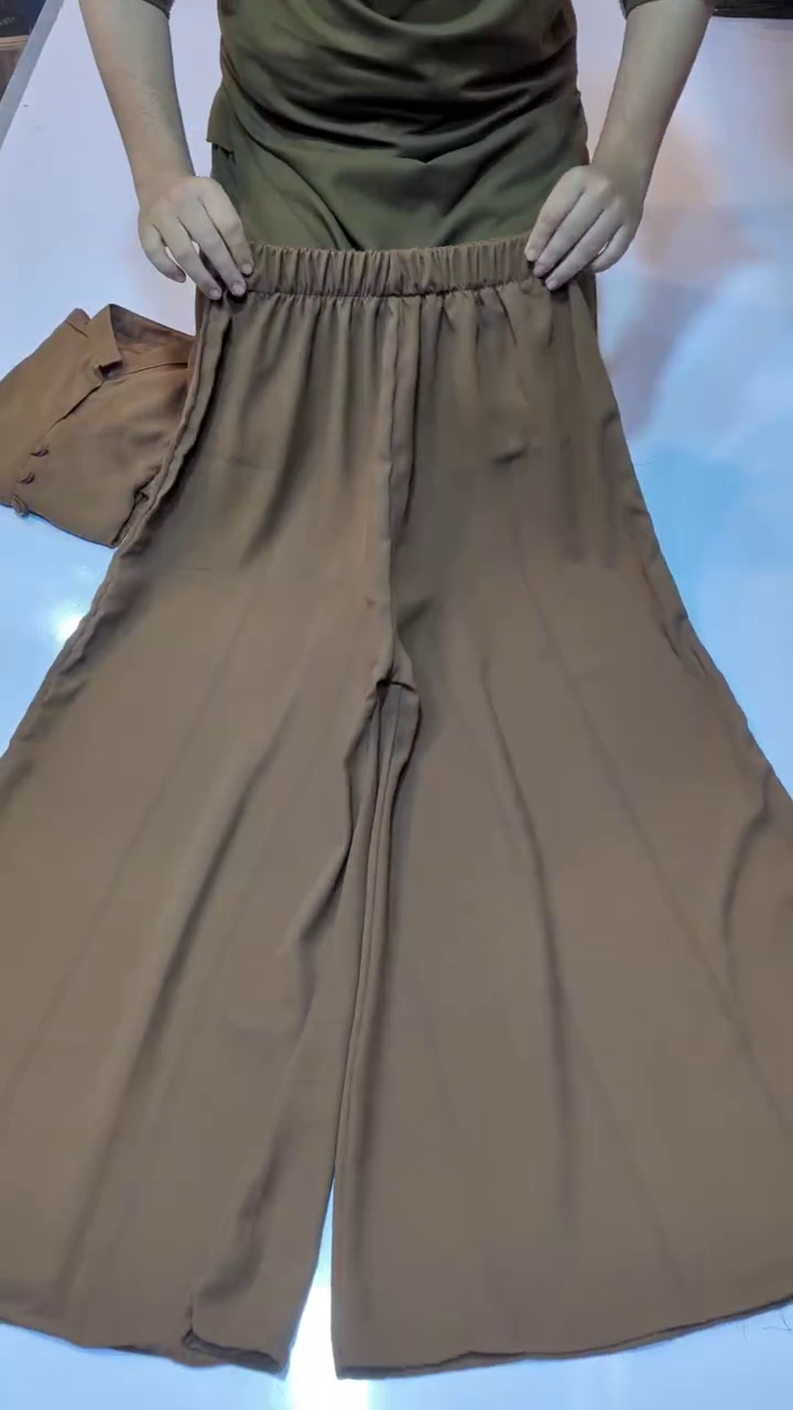 Effortless Elegance: Women’s Brown Co-Ord Set with Long Tunic & Wide-Leg Trousers