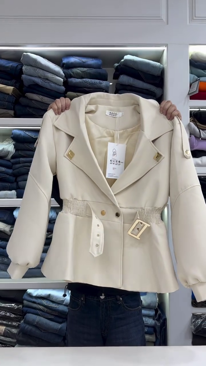 Elegant Beige Waist-Detail Jacket: Premium Blazer Style Outerwear for a Chic Winter Look