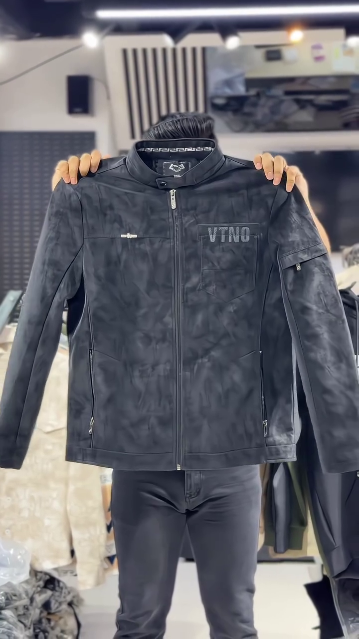 Men’s Light Beige Leather Jacket – Timeless Elegance with Modern Edge