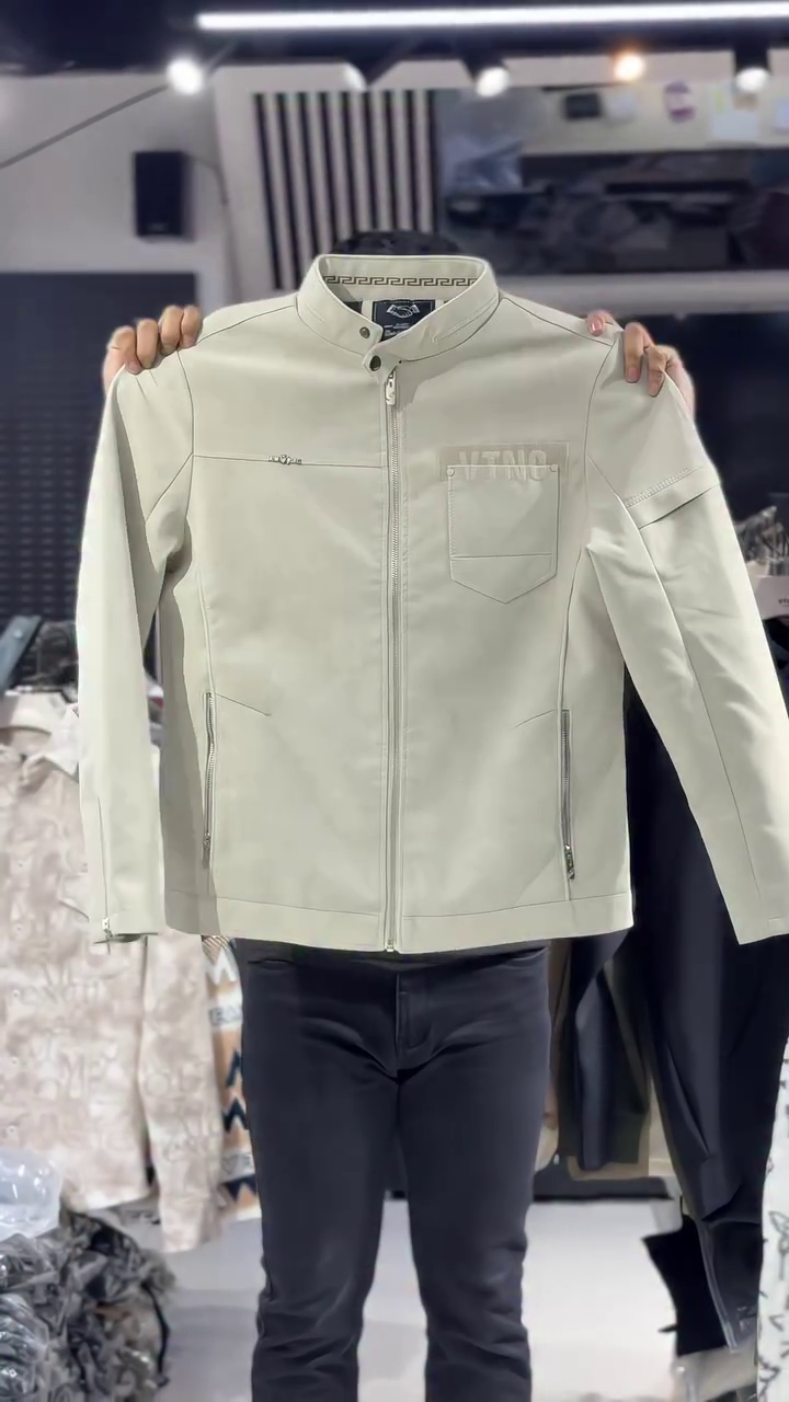 Men’s Light Beige Leather Jacket – Timeless Elegance with Modern Edge