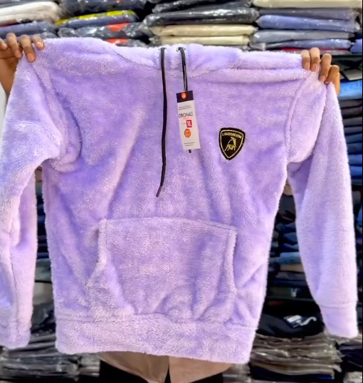 Purple Fleece Hooded Sweatshirt with Logo Patch – Cozy & Casual Streetwear