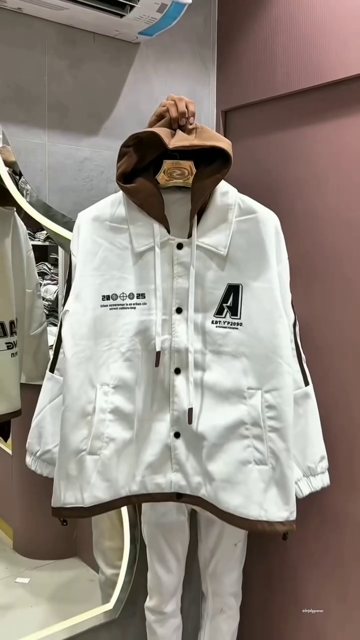 Premium Color-Block Hooded Jacket – Bold Style, All-Season Comfort