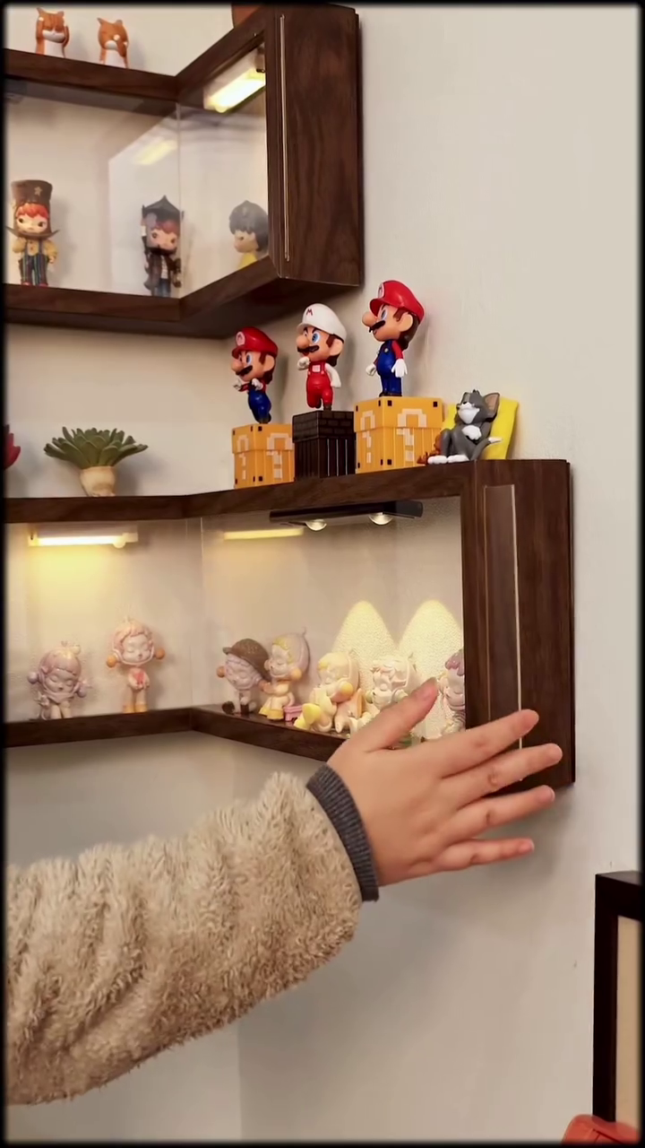 Modern Floating Corner Wall Shelves with LED Display – Stylish Storage & Decor Solution