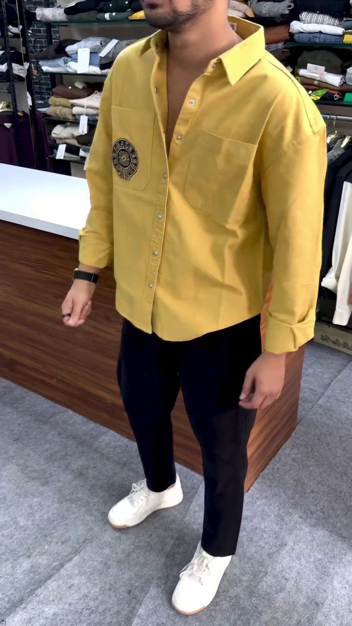 Men’s Green Relaxed Fit Printed Full-Sleeve Casual Shirt – Comfort Meets Style