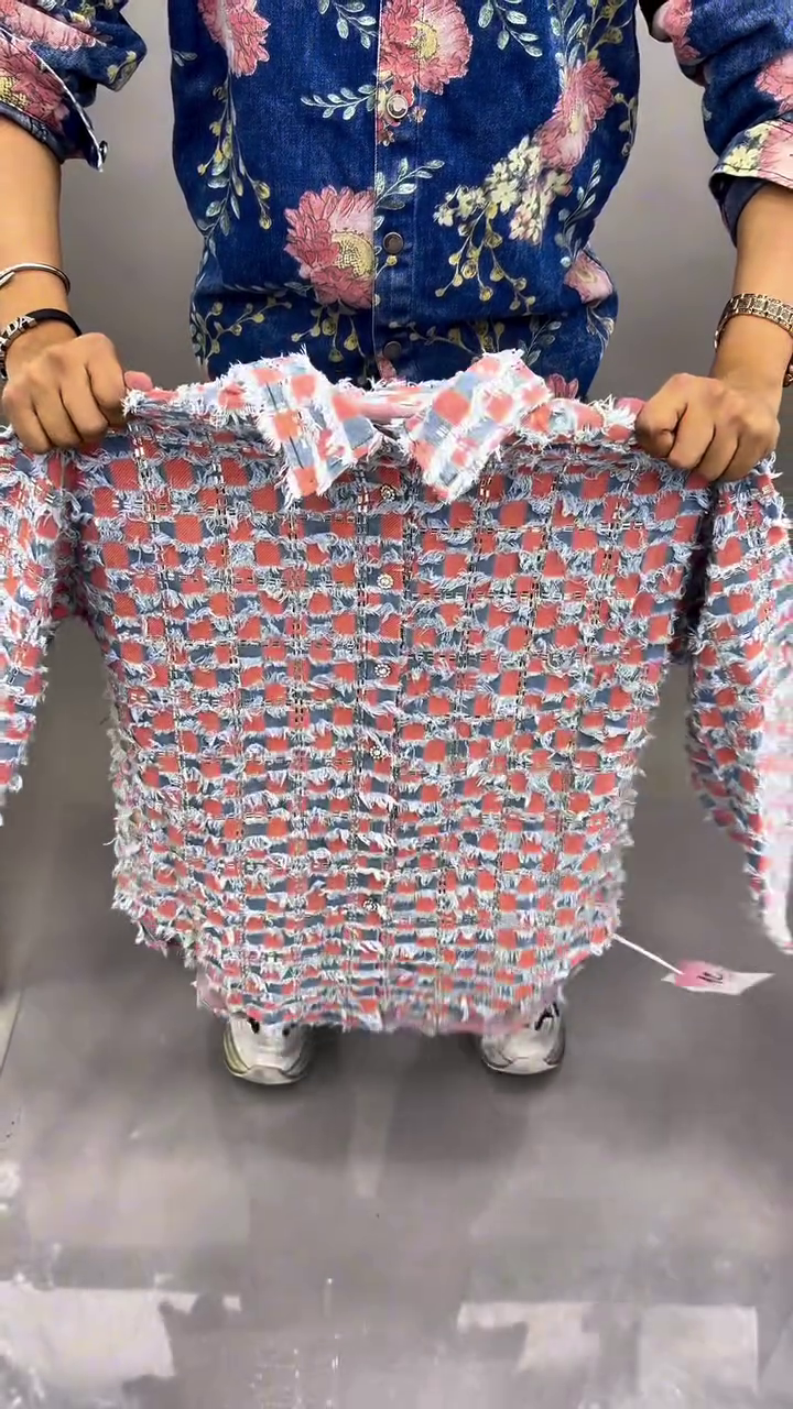 Men’s Dark Purple Patterned Casual Shirt – Style Meets Comfort