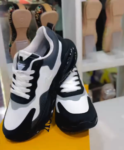 Nike Air Max 270 React Sneakers – Unmatched Comfort Meets Modern Style