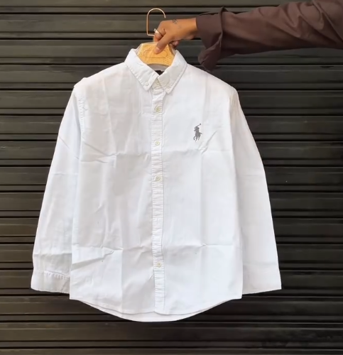 Classic Elegance: White Polo Ralph Lauren Button-Down Shirt with Signature Polo Pony Logo