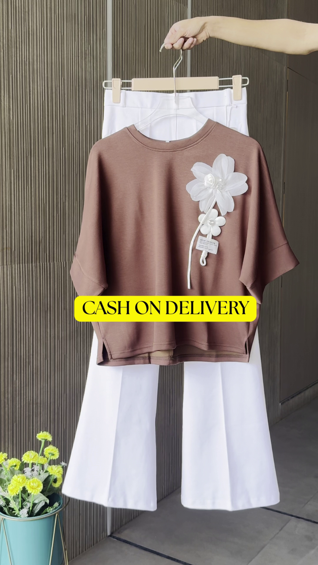 Elegant Brown Top – Timeless Style Meets Everyday Comfort