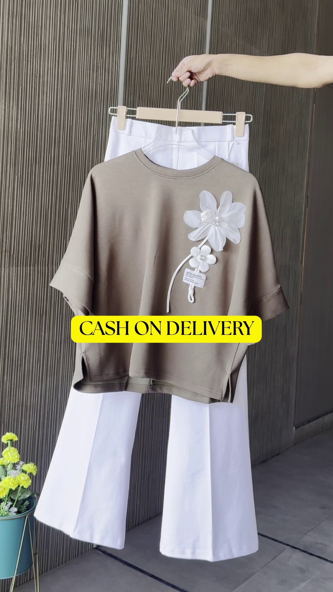 Elegant Brown Top – Timeless Style Meets Everyday Comfort