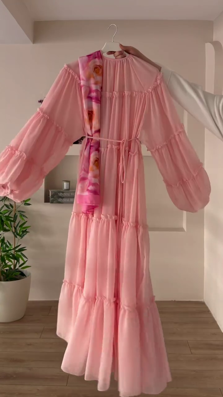 🌸 Blush Breeze: Tiered Maxi Dress