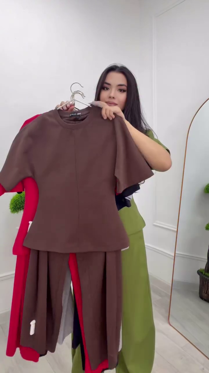 💚 Olive Edge: Structured Co-Ord Set