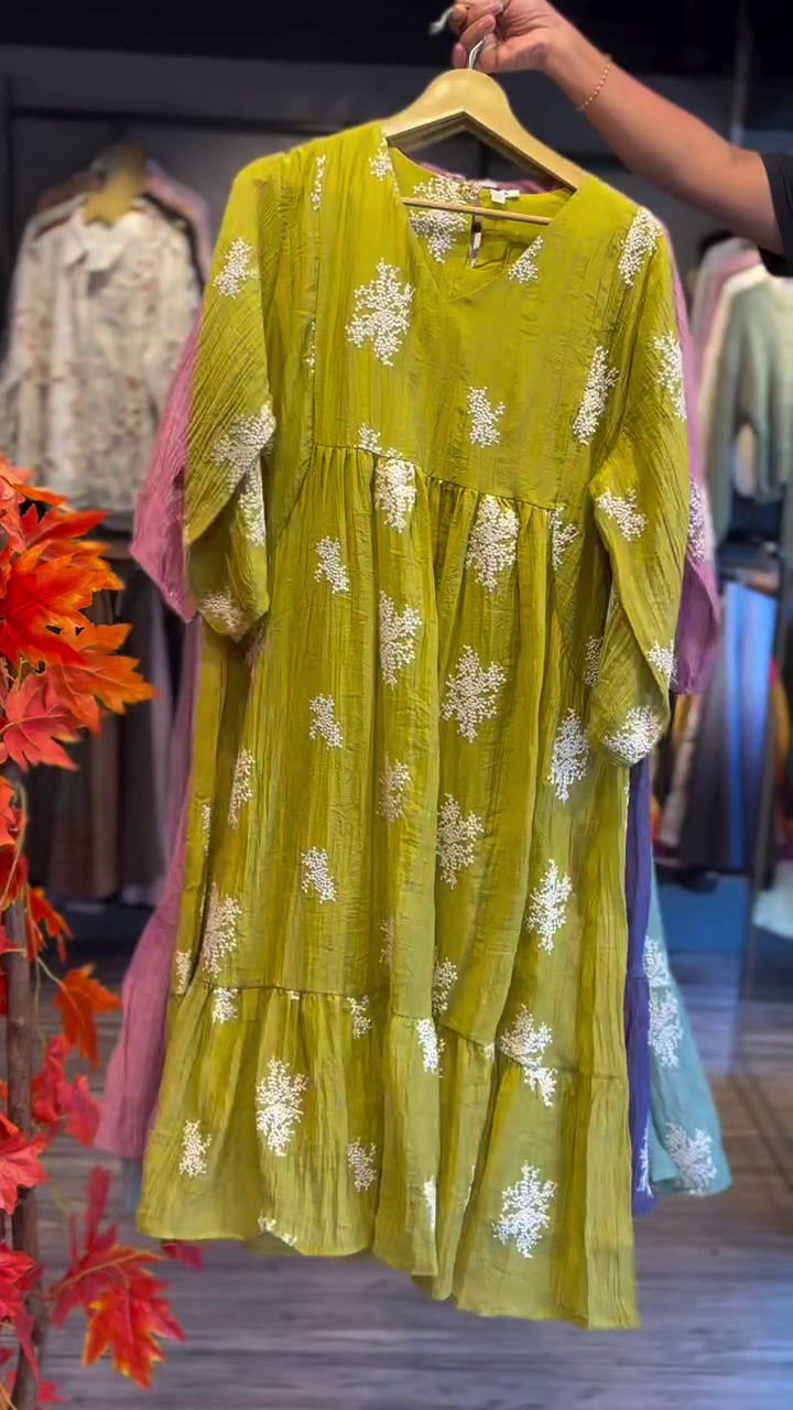 Lime Green Embroidered Kurta – Vibrant Elegance for Every Occasion
