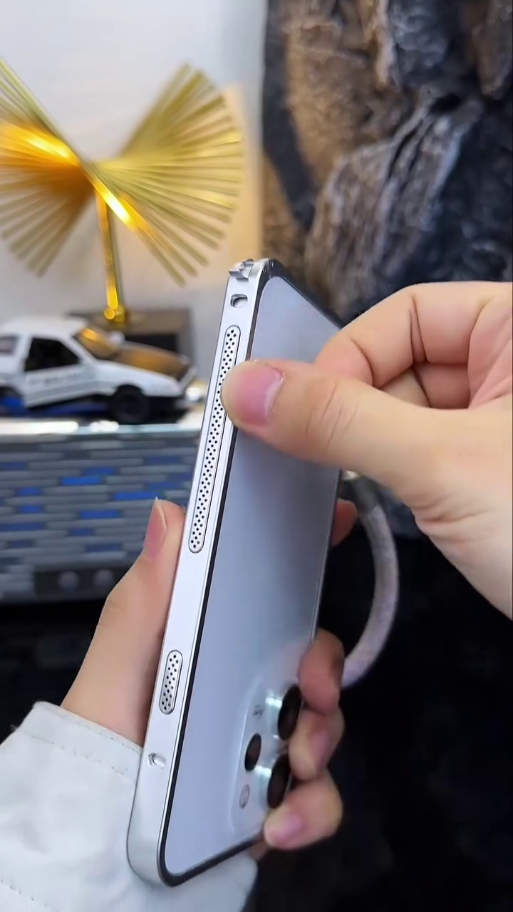 OPPO Reno 15 Pro Metal Armor Case – Premium Protection with Sleek Strength