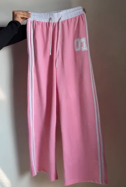 Women’s Pink Striped Relaxed Loose-Fit Parachute Trousers – Comfortable & Trendy Everyday Wear