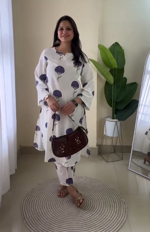 Bold Simplicity: Solid Red V-Neck A-Line Kurta & Pant Set