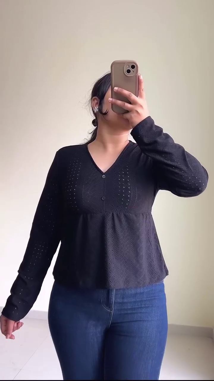 Chic & Feminine: Green Schiffli Peplum Top