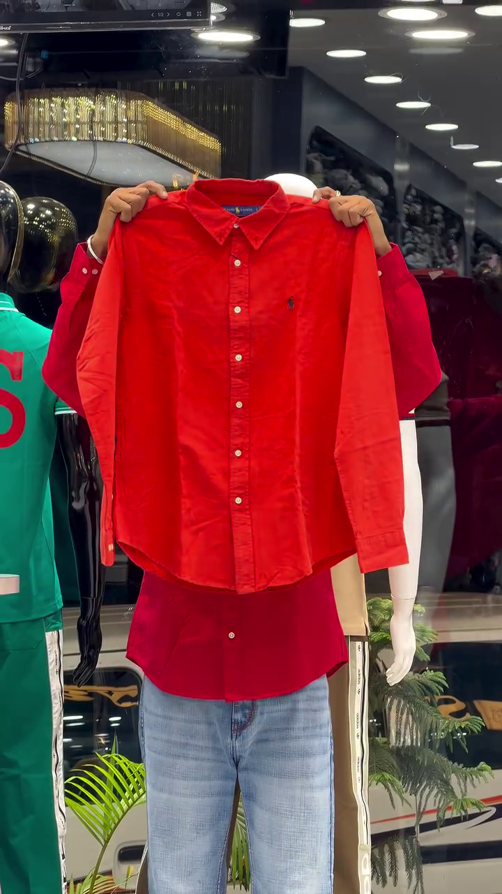 Timeless Everyday Style: Solid Regular-Fit Casual Shirt