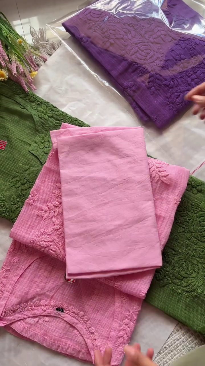 Timeless Grace: Green Chikankari Kurta Set with Intricate Hand Embroidery