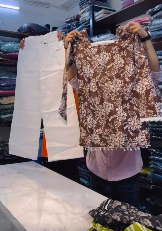 Elegant Ethnic Charm: Ladies’ Green Leaf-Print Kurti with White Palazzo Pants