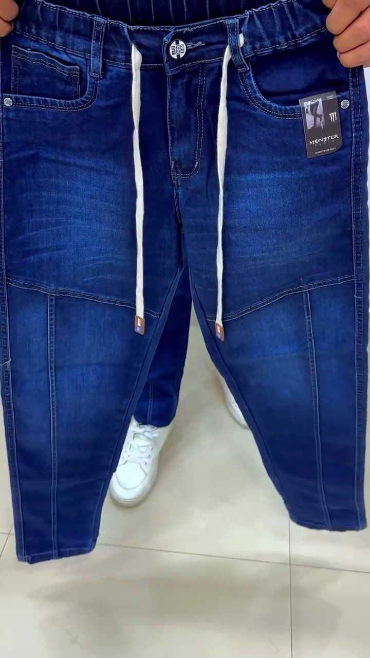 Essential Wardrobe Staple: Premium Denim Jeans for Men & Women