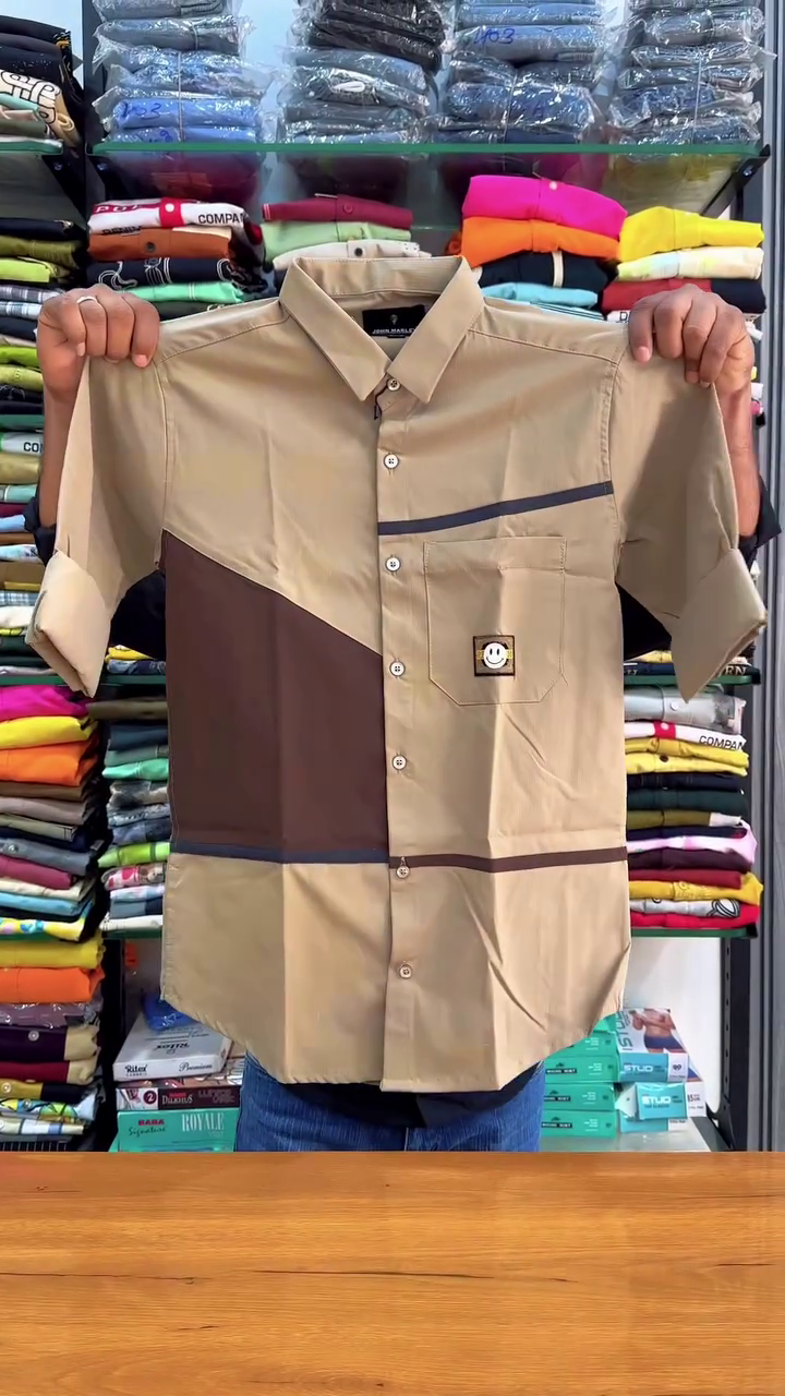 Classic Comfort: Men’s Casual Shirt for Everyday Style
