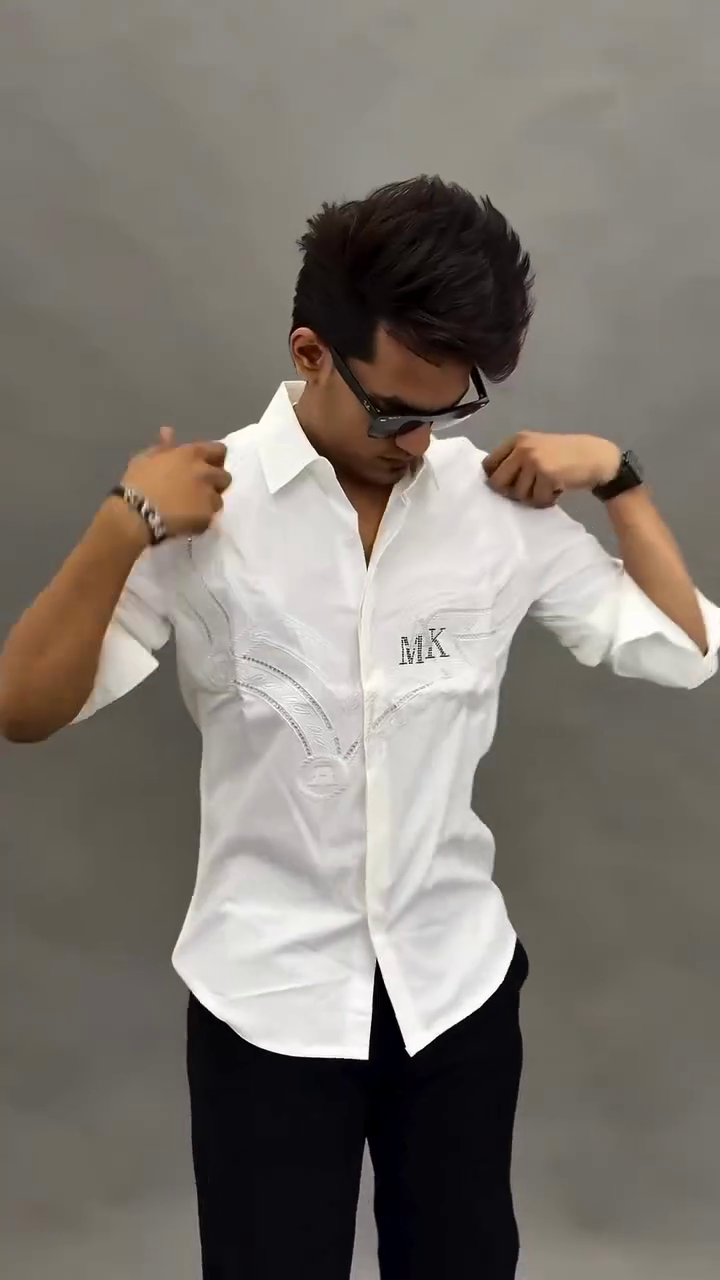 Sleek & Versatile: Classic Black Button-Up Shirt for Men