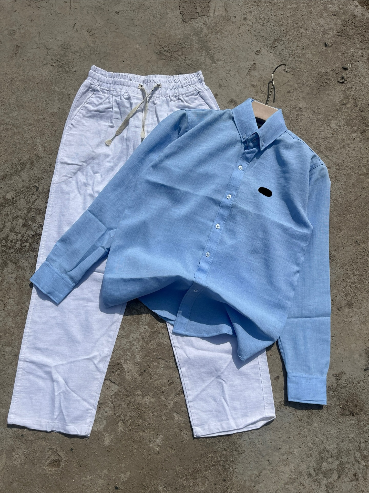 Effortless Summer Style: Men’s Pink Linen Shirt with White Linen Pants