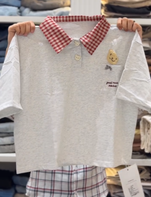 Playful Charm: Off-White Polo T-Shirt with Bear Details