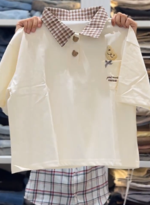 Playful Charm: Off-White Polo T-Shirt with Bear Details