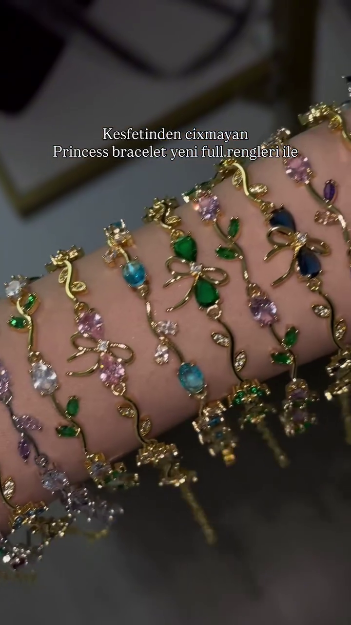 Blooming Elegance: Floral Tulip Bracelets with Colorful Zircon Stones