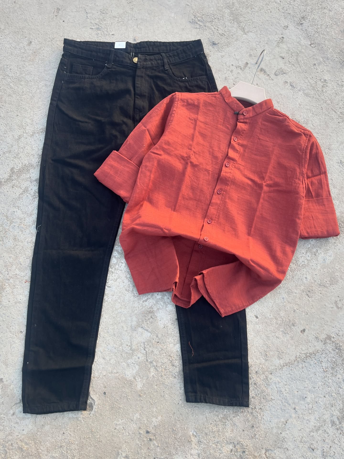 Effortless Smart Casual: Brown Mandarin Collar Shirt with White Jeans Set