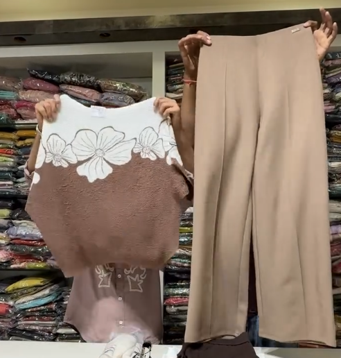 Minimal Korean Chic: Light Beige Wide-Leg Trousers Combo at Just ₹149!