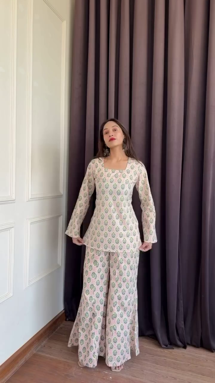 Elegant Printed Kurti Palazzo Set – Trendy Ethnic Wear for Every Occasion at Affordable Price