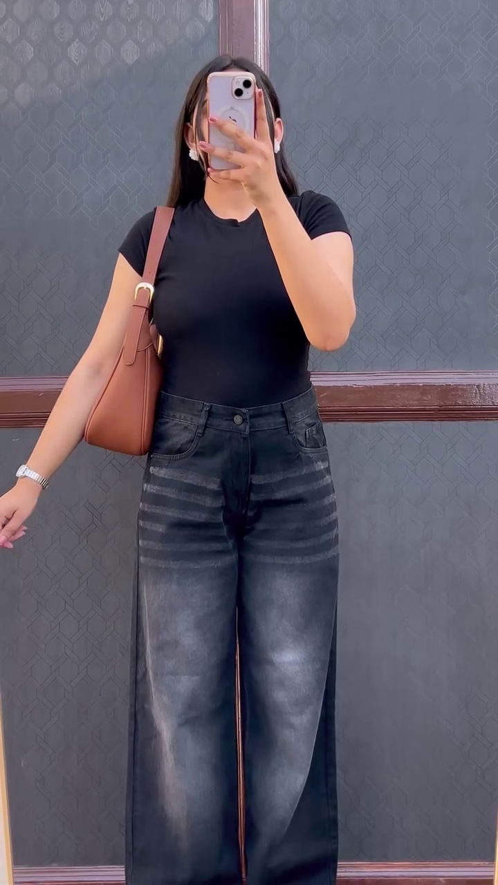Embroidered Wide-Leg Jeans – Trendy Y2K Denim for Fashion-Forward Women